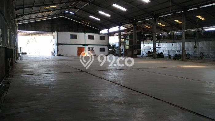 Disewakan Gudang komersial di Sukodono luas bangunan 2300m2 Disewakan Gudang komersial di Sukodono luas bangunan 2300m2