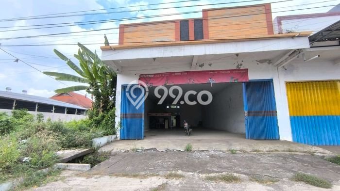 Disewakan Gudang Kawasan Tanggul, Luas 315m2m², Area Komersial Disewakan Gudang Kawasan Tanggul, Luas 315m2m², Area Komersial