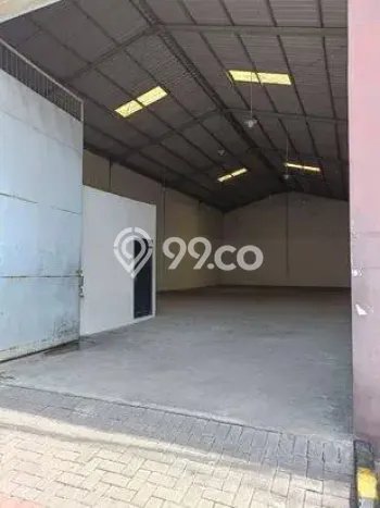For Rent Gudang di Taman, Luas 360m², Area Premium, Siap Untuk Dipakai For Rent Gudang di Taman, Luas 360m², Area Premium, Siap Untuk Dipakai