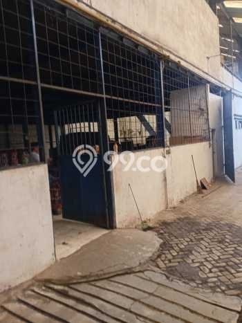 Gudang Disewa di Singosari, Malang, LT 2700m2 / LB 4000m2 Gudang Disewa di Singosari, Malang, LT 2700m2 / LB 4000m2