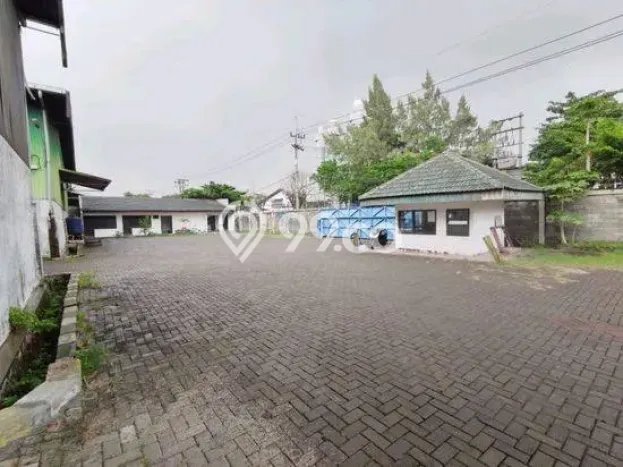 AREA BERKEMBANG! Gudang Disewakan di Margomulyo, Luas 4000m², Ready Operasional AREA BERKEMBANG! Gudang Disewakan di Margomulyo, Luas 4000m², Ready Operasional