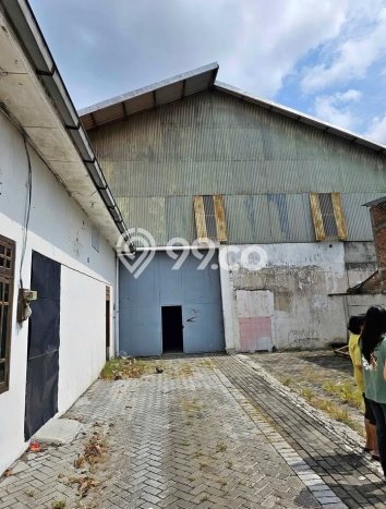 Disewakan Gudang Premium di Kediri, Luas 700m2m², Area Ramai Disewakan Gudang Premium di Kediri, Luas 700m2m², Area Ramai