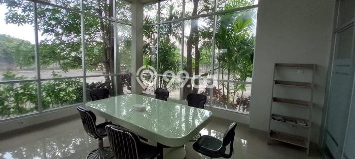 Gudang disewakan di Gresik Gresik dengan luas bangunan 3500m2 Gudang disewakan di Gresik Gresik dengan luas bangunan 3500m2