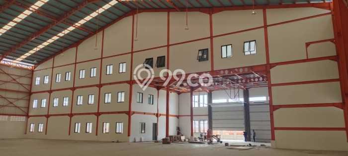 Gudang Area Bisnis Kawasan Brangsong, Luas 4370m², Pusat Niaga Gudang Area Bisnis Kawasan Brangsong, Luas 4370m², Pusat Niaga