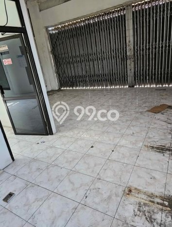 Disewakan Gudang Premium di Kediri, Luas 700m2m², Area Ramai Disewakan Gudang Premium di Kediri, Luas 700m2m², Area Ramai