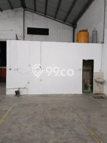 For Rent Gudang di Taman, Luas 360m², Area Premium, Siap Untuk Dipakai For Rent Gudang di Taman, Luas 360m², Area Premium, Siap Untuk Dipakai