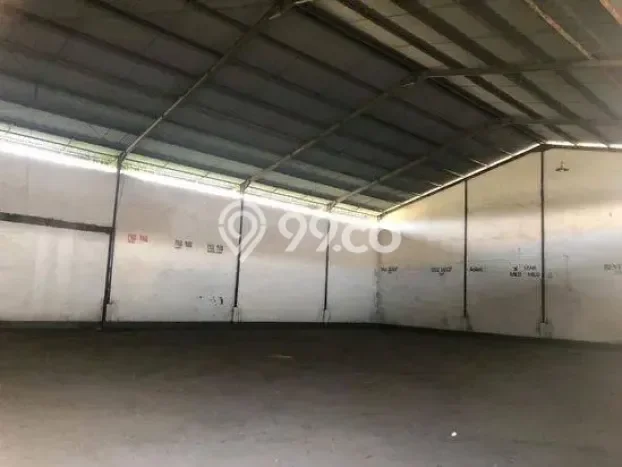 Disewakan Gudang Strategis di Waru, Luas 1500m2m², Area Bisnis, Akses Bagus Disewakan Gudang Strategis di Waru, Luas 1500m2m², Area Bisnis, Akses Bagus