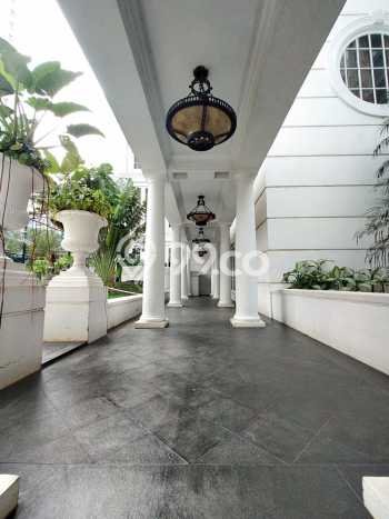 Apartemen Luxury Dijual di Jakarta Selatan Lokasi Strategis Punya 2 Kamar Tidur Apartemen Luxury Dijual di Jakarta Selatan Lokasi Strategis Punya 2 Kamar Tidur