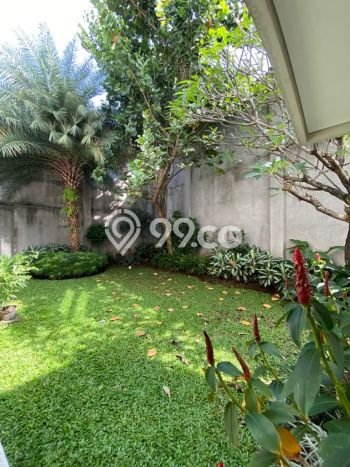 Rumah Eksklusif Siap Huni LT 1349m2 di Cilandak, Jakarta Selatan Rumah Eksklusif Siap Huni LT 1349m2 di Cilandak, Jakarta Selatan
