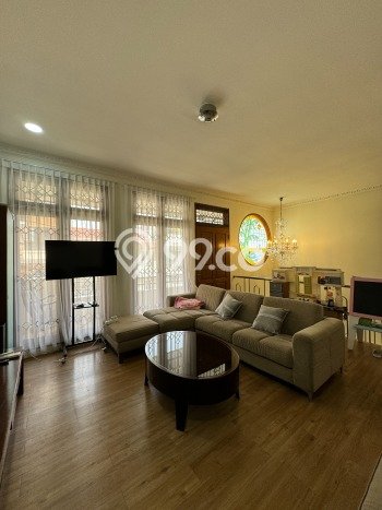 Rumah Elit Modern Tanpa Renovasi di Pluit Jakarta Utara Rumah Elit Modern Tanpa Renovasi di Pluit Jakarta Utara
