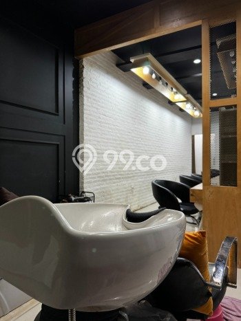 Rumah Elit Modern Siap Huni di Kota Baru Yogyakarta Rumah Elit Modern Siap Huni di Kota Baru Yogyakarta