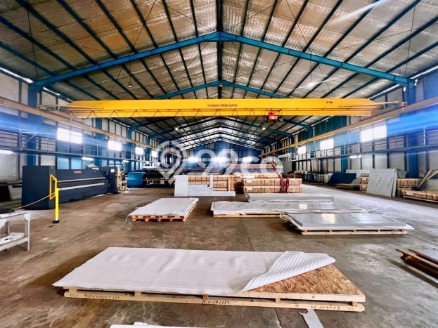 Unit Gudang Dijual di Bekasi LT 5810m2 & LB 1500m2 Unit Gudang Dijual di Bekasi LT 5810m2 & LB 1500m2