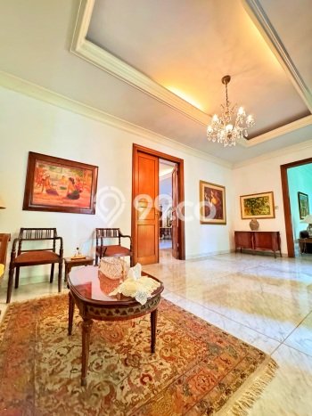 Rumah Mewah Siap Huni LT 667m2 di Kebayoran Baru, Jakarta Selatan Rumah Mewah Siap Huni LT 667m2 di Kebayoran Baru, Jakarta Selatan