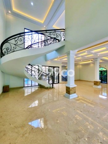 Hunian Super Mewah dengan Akses Paling Strategis di Kemang, Jakarta Selatan Hunian Super Mewah dengan Akses Paling Strategis di Kemang, Jakarta Selatan