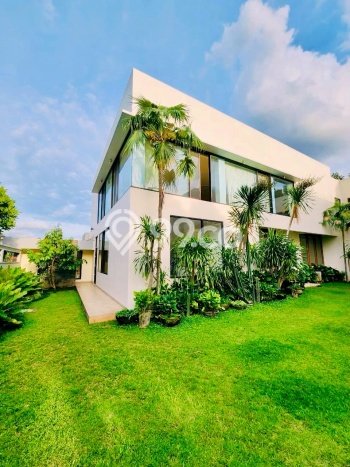 Rumah Luxury Modern Tanpa Renovasi di Cinere Jakarta Selatan Rumah Luxury Modern Tanpa Renovasi di Cinere Jakarta Selatan