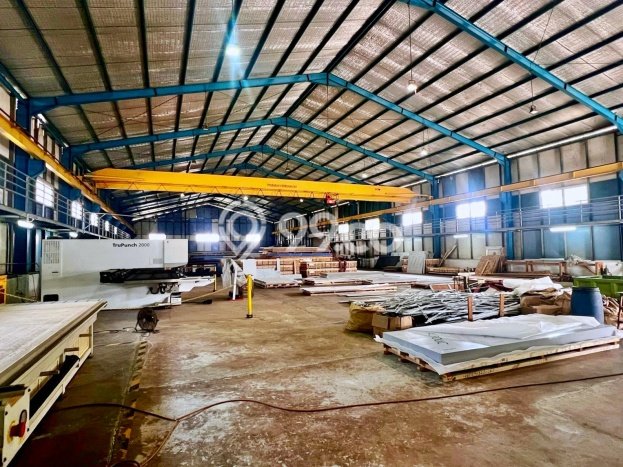 Unit Gudang Dijual di Bekasi LT 5810m2 & LB 1500m2 Unit Gudang Dijual di Bekasi LT 5810m2 & LB 1500m2