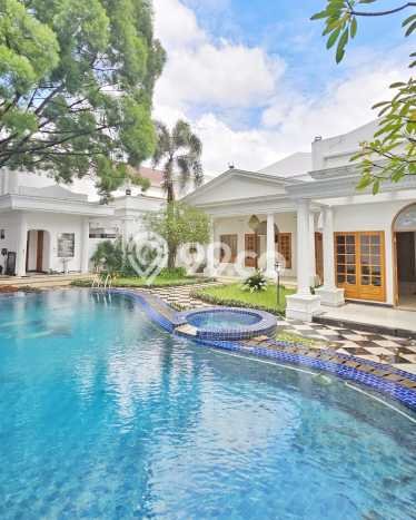 Jual Rumah Mewah Megah Dengan View Eksklusif di Pondok Indah, Jakarta Selatan Jual Rumah Mewah Megah Dengan View Eksklusif di Pondok Indah, Jakarta Selatan