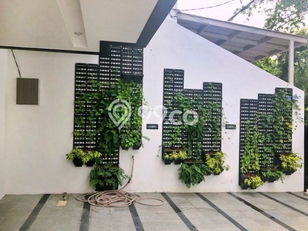 Rumah Sewa Jakarta Selatan LT 120m2 LB 300m2 Kawasan Pondok Indah Rumah Sewa Jakarta Selatan LT 120m2 LB 300m2 Kawasan Pondok Indah