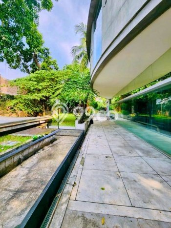 Komersial Dijual di Prime Area Jakarta Selatan Luas 1044m2 Komersial Dijual di Prime Area Jakarta Selatan Luas 1044m2