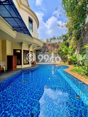 Rumah Mewah LB 840m2 Siap Huni Desain Elegan di Kemang, Jakarta Selatan Rumah Mewah LB 840m2 Siap Huni Desain Elegan di Kemang, Jakarta Selatan