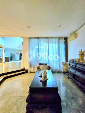 Siap Huni Rumah Mewah 7 Kamar di Kebayoran Baru Dekat ke Mana Saja Siap Huni Rumah Mewah 7 Kamar di Kebayoran Baru Dekat ke Mana Saja