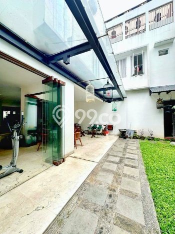 Jual Rumah Luas Megah Dengan View Cantik di Lebak Bulus, Jakarta Selatan Jual Rumah Luas Megah Dengan View Cantik di Lebak Bulus, Jakarta Selatan