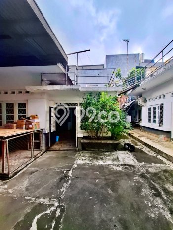 Siap Huni Hunian Elit 4 Kamar di Kebayoran Baru Dekat ke Mana Pun Siap Huni Hunian Elit 4 Kamar di Kebayoran Baru Dekat ke Mana Pun