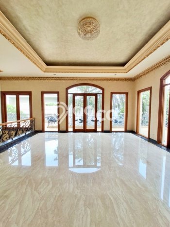 Sewa Rumah Harga Terjangkau di Pondok Indah Jakarta Selatan dengan 4 Kamar Tidur Sewa Rumah Harga Terjangkau di Pondok Indah Jakarta Selatan dengan 4 Kamar Tidur