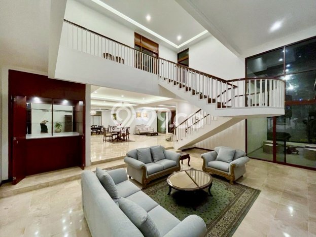 Jual Rumah Luas Megah Dengan View Eksklusif di Permata Hijau, Jakarta Selatan Jual Rumah Luas Megah Dengan View Eksklusif di Permata Hijau, Jakarta Selatan