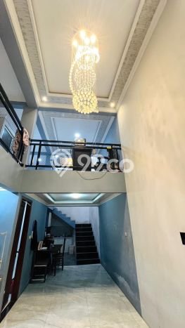 Dijual Rumah 4 Kamar Lokasi Ideal Bagus dan Strategis di Cengkareng Dijual Rumah 4 Kamar Lokasi Ideal Bagus dan Strategis di Cengkareng