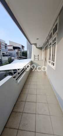 Rumah Elit Modern Siap Huni di Sunter Jakarta Utara Rumah Elit Modern Siap Huni di Sunter Jakarta Utara