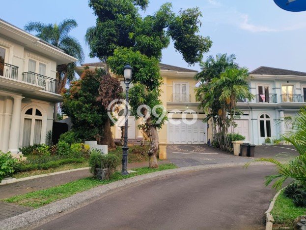 For Sale Rumah Mewah Exclusive di BSD, Tangerang Selatan For Sale Rumah Mewah Exclusive di BSD, Tangerang Selatan