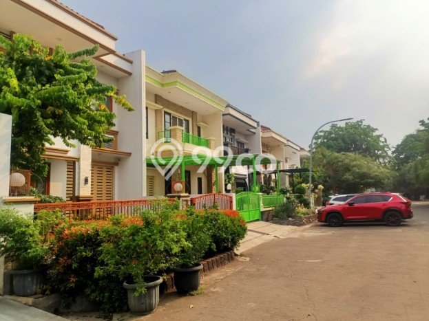 Dijual Rumah Premium dengan Fasilitas Sekitar Lengkap di Kembangan, Jakarta Barat Dijual Rumah Premium dengan Fasilitas Sekitar Lengkap di Kembangan, Jakarta Barat