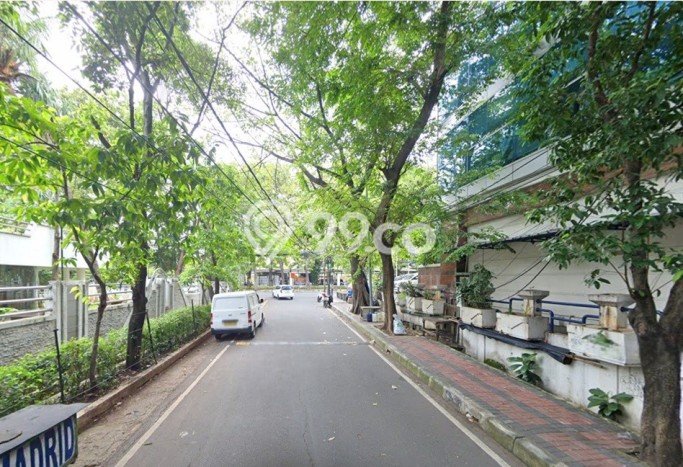 For Sale! Luxury House LT 1959m2 Desain Elegan di Petojo For Sale! Luxury House LT 1959m2 Desain Elegan di Petojo