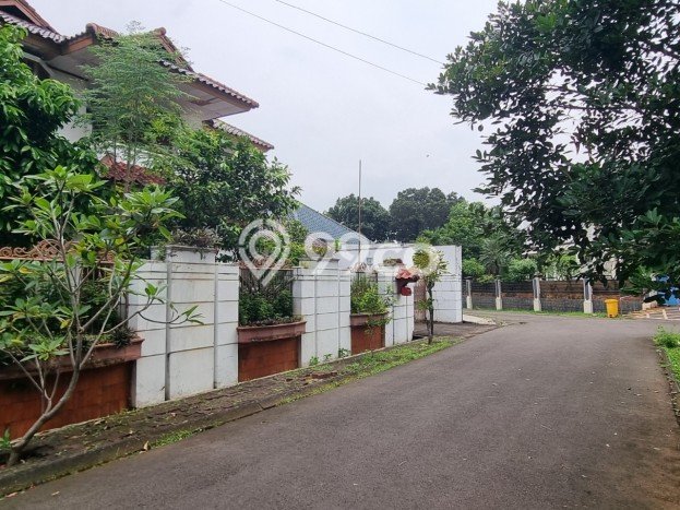 Ready to Use! Premium House LT 735m2 Desain Elegan di Bintaro Ready to Use! Premium House LT 735m2 Desain Elegan di Bintaro