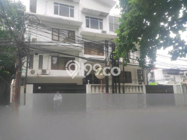 INVESTASI MENGUNTUNGKAN! Kantor di Cipete, Luas 831m2m², Kawasan Komersial INVESTASI MENGUNTUNGKAN! Kantor di Cipete, Luas 831m2m², Kawasan Komersial