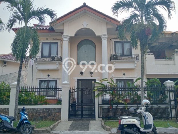 Jual Rumah Luas Elegan Dengan View Eksklusif di Bintaro, Tangerang Selatan Jual Rumah Luas Elegan Dengan View Eksklusif di Bintaro, Tangerang Selatan