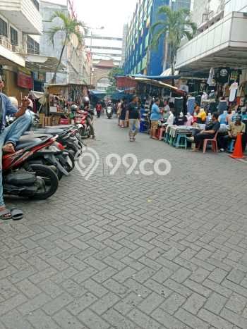 Ruko Dijual di Jakarta Pusat LT 381m2 & LB 1376m2 Lokasi Terbaik! Ruko Dijual di Jakarta Pusat LT 381m2 & LB 1376m2 Lokasi Terbaik!
