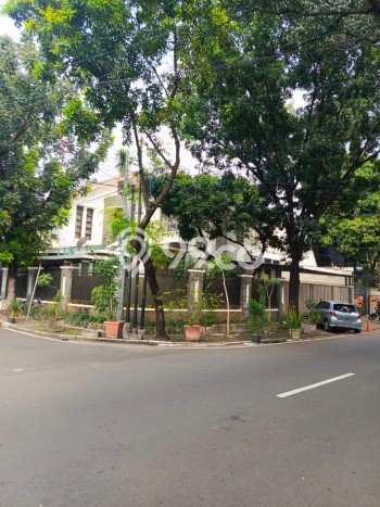 Rumah Elit Modern Tanpa Renovasi di Panglima Polim Jakarta Selatan Rumah Elit Modern Tanpa Renovasi di Panglima Polim Jakarta Selatan