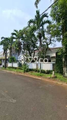 Siap Huni Hunian Elit 4 Kamar di BSD Dekat ke Mana Saja Siap Huni Hunian Elit 4 Kamar di BSD Dekat ke Mana Saja