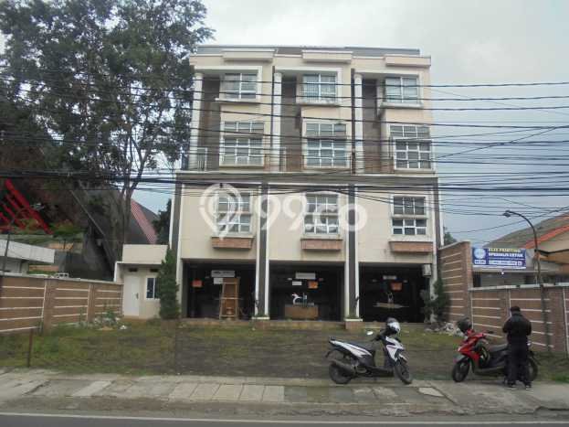 Ruko Bagus Dijual LB 812m2 Lokasi Strategis Jakarta Selatan Area Cocok untuk Berbisnis Ruko Bagus Dijual LB 812m2 Lokasi Strategis Jakarta Selatan Area Cocok untuk Berbisnis