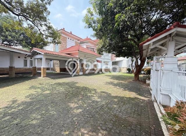 Rumah Luxury Modern Tanpa Renovasi di Tanjung Barat Jakarta Selatan Rumah Luxury Modern Tanpa Renovasi di Tanjung Barat Jakarta Selatan