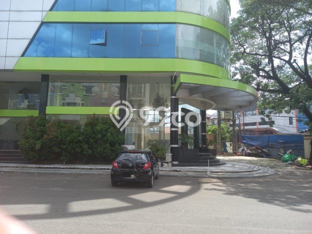 Ruko Dijual di Serpong Utara Tangerang Selatan dengan Luas Bangunan 1819m2 Ruko Dijual di Serpong Utara Tangerang Selatan dengan Luas Bangunan 1819m2