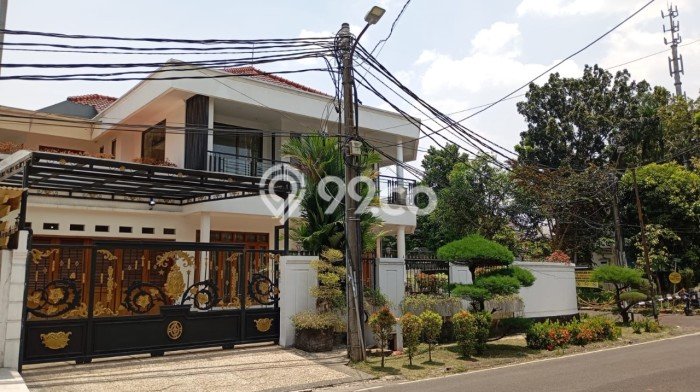 Jual Rumah Luas Elegan Dengan View Cantik di Pondok Indah, Jakarta Selatan Jual Rumah Luas Elegan Dengan View Cantik di Pondok Indah, Jakarta Selatan