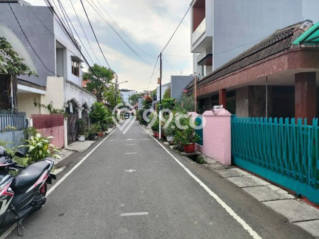 Rumah Luxury Modern Tanpa Renovasi di Cideng Jakarta Pusat Rumah Luxury Modern Tanpa Renovasi di Cideng Jakarta Pusat