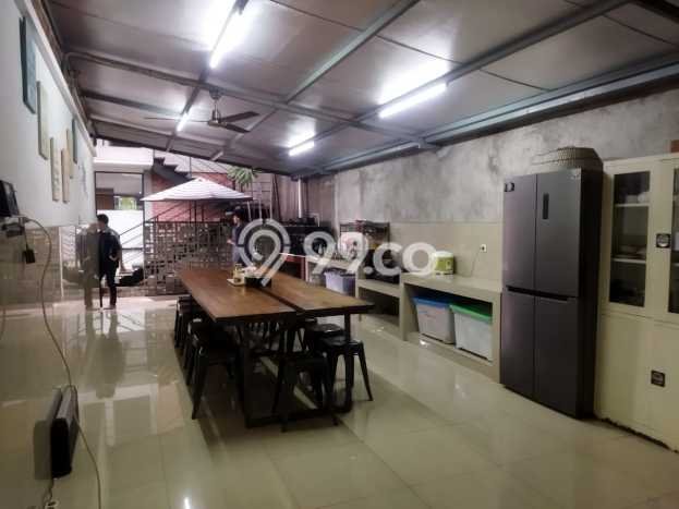 Hunian Elit LB 700m2 Siap Huni Desain Elegan di Pondok Indah, Jakarta Selatan Hunian Elit LB 700m2 Siap Huni Desain Elegan di Pondok Indah, Jakarta Selatan