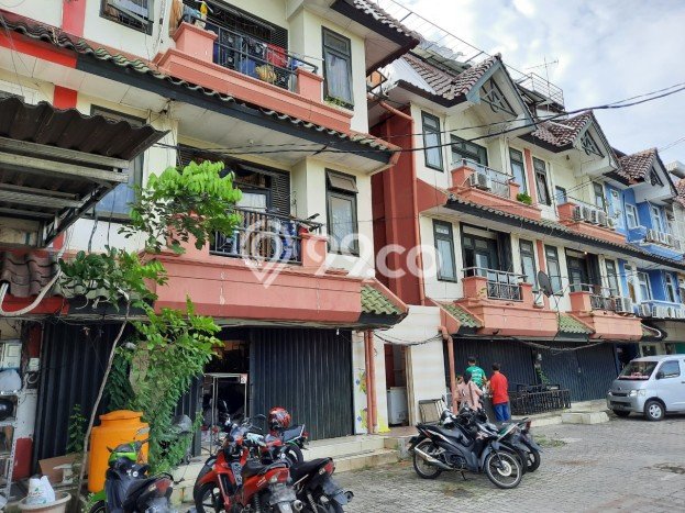 Dijual Ruko Premium Kawasan Kebon Jeruk, Luas 1260m2m², Jalan Utama, Area Bisnis Dijual Ruko Premium Kawasan Kebon Jeruk, Luas 1260m2m², Jalan Utama, Area Bisnis