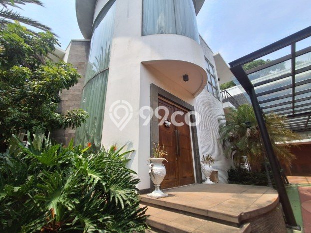 Ready to Use! Luxury House LT 790m2 Desain Elegan di Bintaro Ready to Use! Luxury House LT 790m2 Desain Elegan di Bintaro