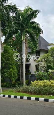 Hunian Mewah Siap Huni LT 1001m2 di Kembangan, Jakarta Barat Hunian Mewah Siap Huni LT 1001m2 di Kembangan, Jakarta Barat