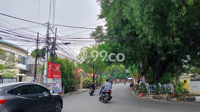 Rumah Mewah Siap Huni LT 646m2 di Pulo Gadung, Jakarta Timur Rumah Mewah Siap Huni LT 646m2 di Pulo Gadung, Jakarta Timur